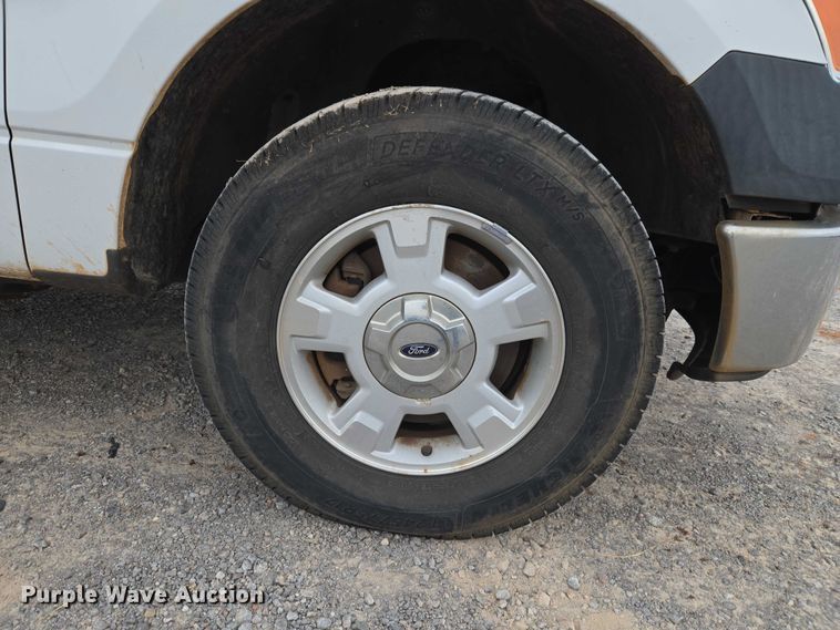 image for item ET1208 2014 Ford F150 XL Ext. Cab pickup truck