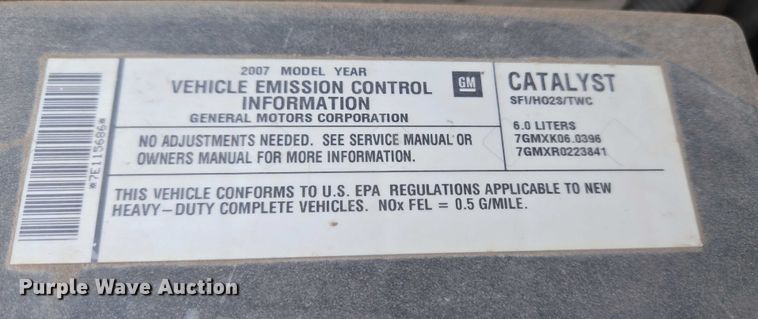 image for item ET1210 2007 Chevrolet Silverado Classic 2500 pickup truck