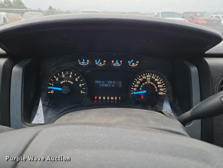 image for item ET1211 2014 Ford F150 pickup truck