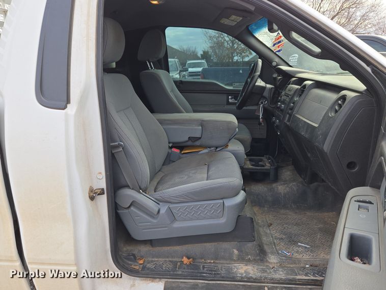 image for item ET1211 2014 Ford F150 pickup truck