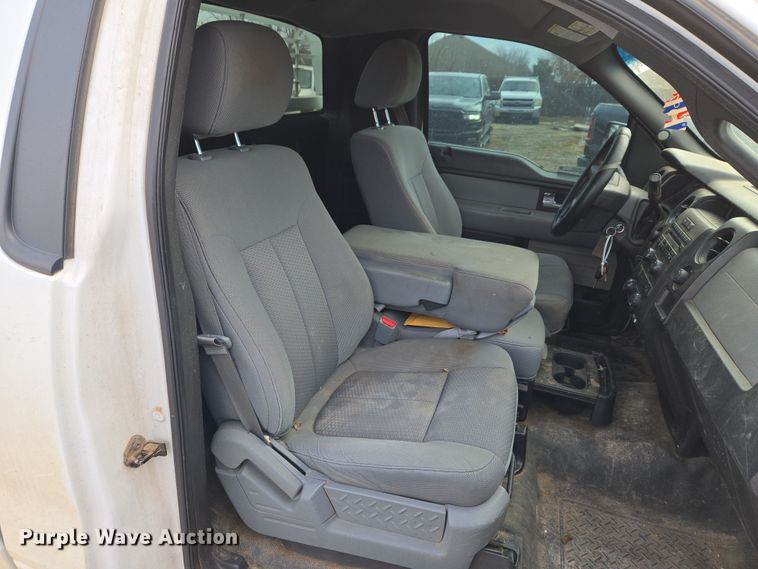 image for item ET1211 2014 Ford F150 pickup truck