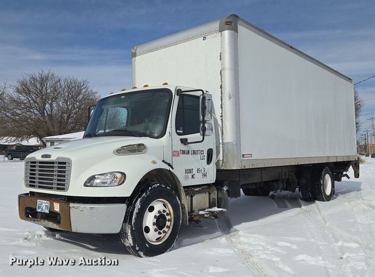 image for item ET1213 2015 Freightliner M2 box truck