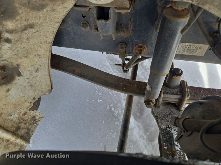 image for item ET1213 2015 Freightliner M2 box truck