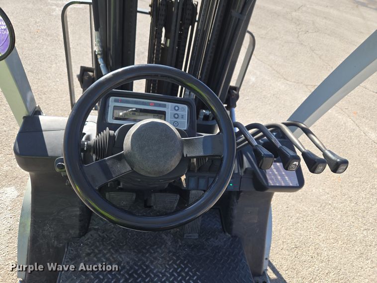 image for item ET1241 2018 UniCarriers PF50 forklift