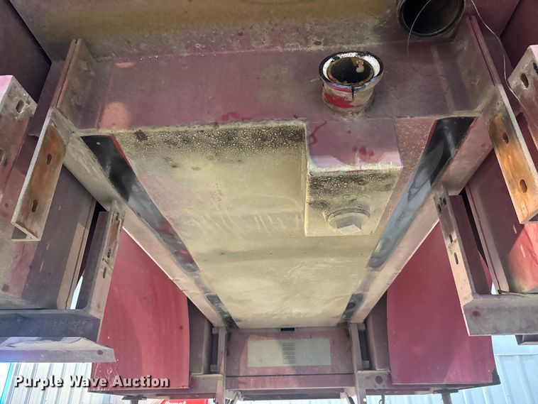 image for item ET4377 1989 Waterous  YB pumper fire truck body