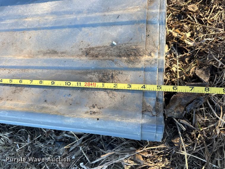 image for item ET4378 Approximately 55 sheets of metal siding/roofing