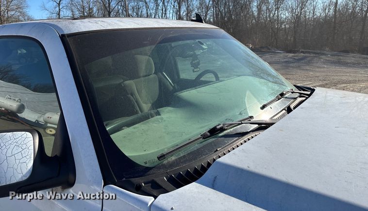 image for item ET4412 2006 Chevrolet Silverado 1500 Ext. Cab pickup truck