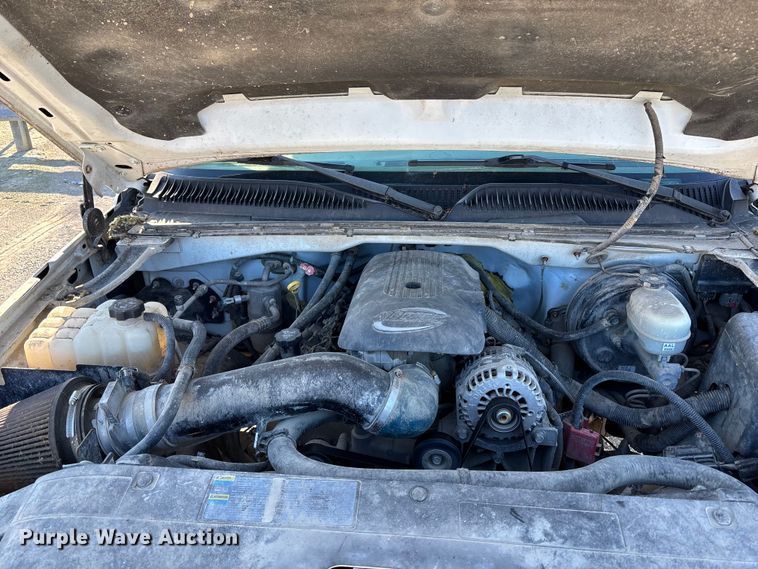 image for item ET4412 2006 Chevrolet Silverado 1500 Ext. Cab pickup truck