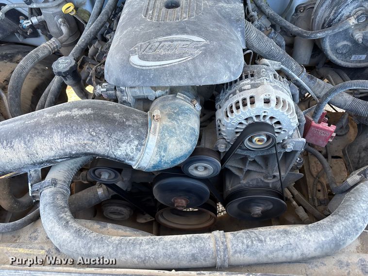 image for item ET4412 2006 Chevrolet Silverado 1500 Ext. Cab pickup truck