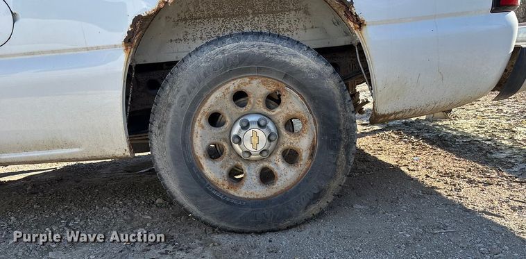 image for item ET4412 2006 Chevrolet Silverado 1500 Ext. Cab pickup truck