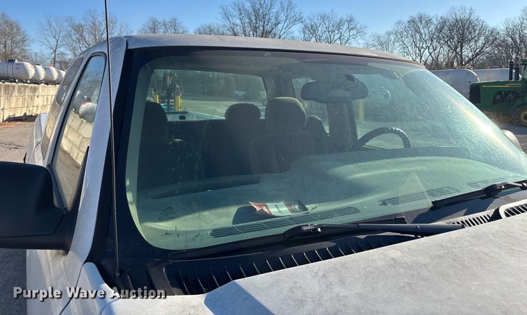 image for item ET4413 2005 Chevrolet Silverado 1500 Ext. Cab pickup truck