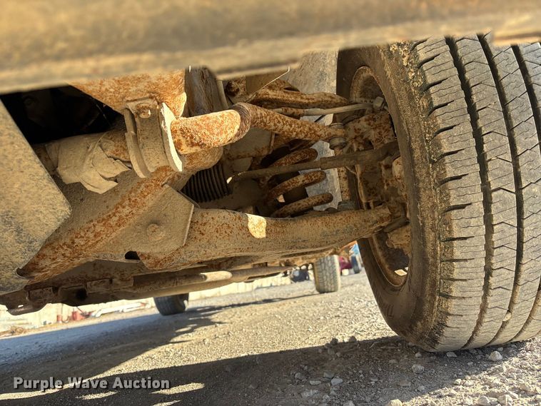 image for item ET4413 2005 Chevrolet Silverado 1500 Ext. Cab pickup truck