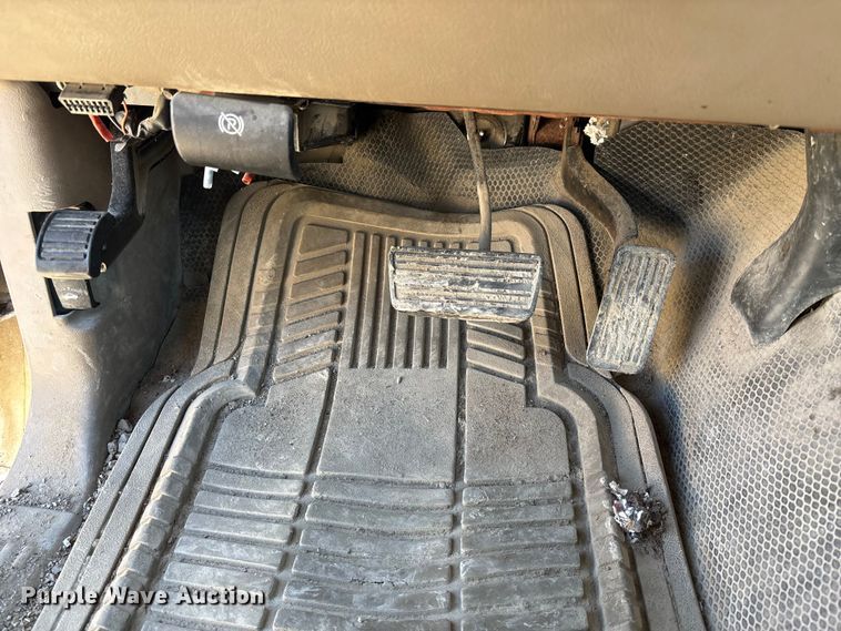 image for item ET4413 2005 Chevrolet Silverado 1500 Ext. Cab pickup truck