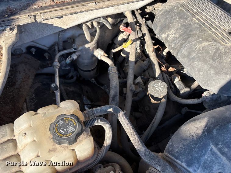 image for item ET4413 2005 Chevrolet Silverado 1500 Ext. Cab pickup truck