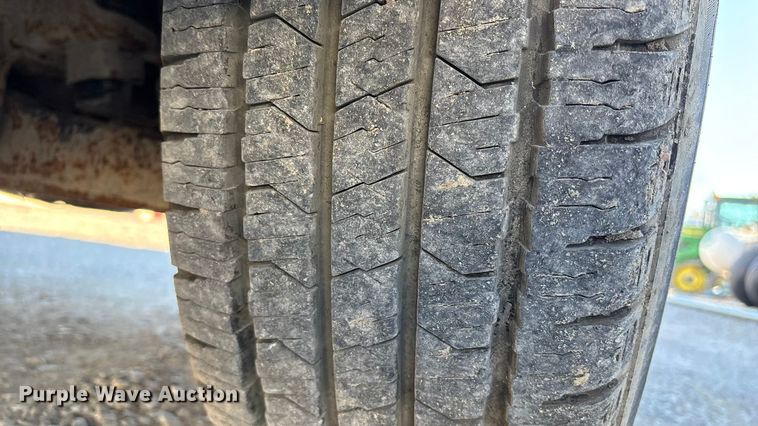 image for item ET4413 2005 Chevrolet Silverado 1500 Ext. Cab pickup truck