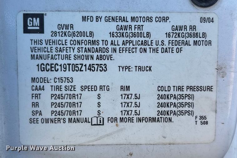 image for item ET4413 2005 Chevrolet Silverado 1500 Ext. Cab pickup truck