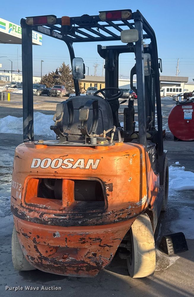 image for item ET4451 Doosan G25E-5 forklift