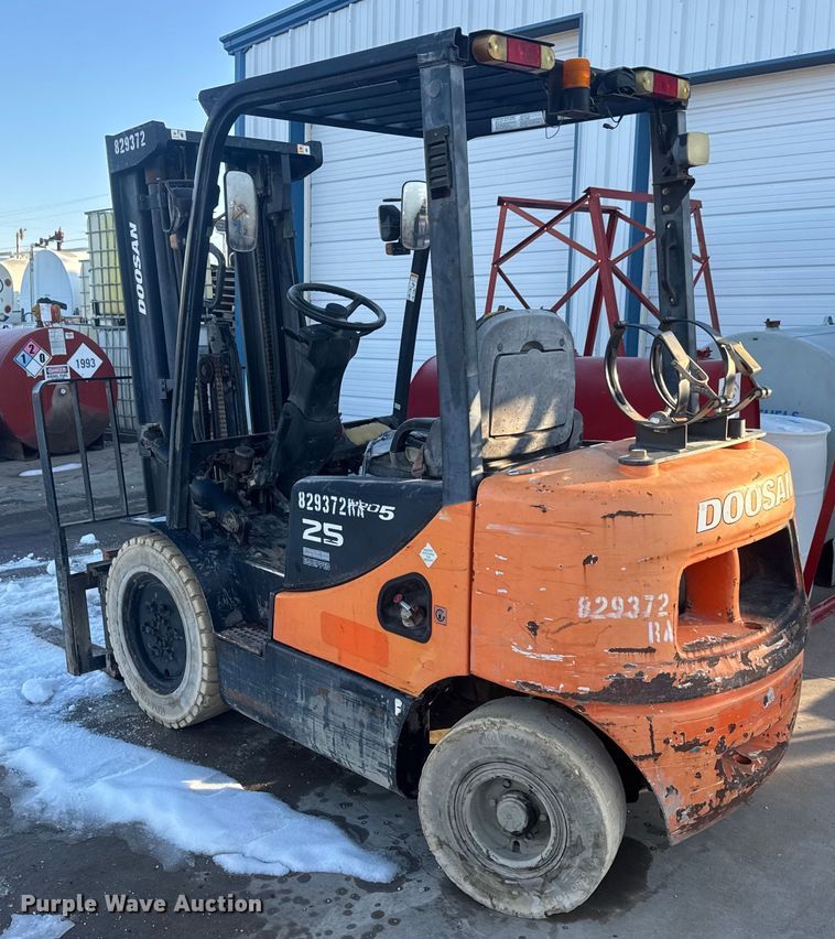 image for item ET4451 Doosan G25E-5 forklift