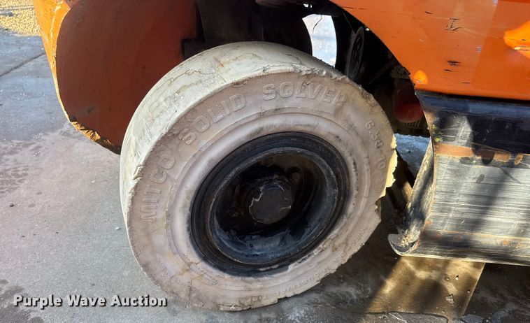 image for item ET4451 Doosan G25E-5 forklift