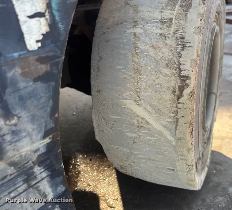 image for item ET4451 Doosan G25E-5 forklift