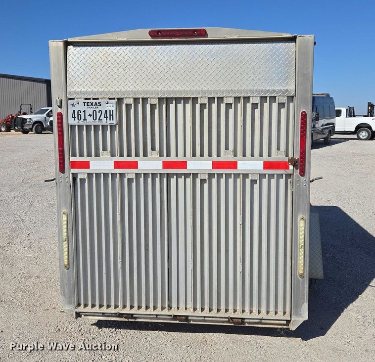 image for item ET5258 2013 Crystal Welding INC. enclosed cargo trailer