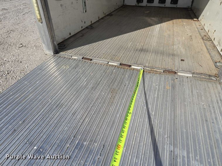 image for item ET5258 2013 Crystal Welding INC. enclosed cargo trailer