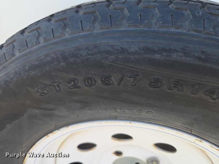 image for item ET5258 2013 Crystal Welding INC. enclosed cargo trailer