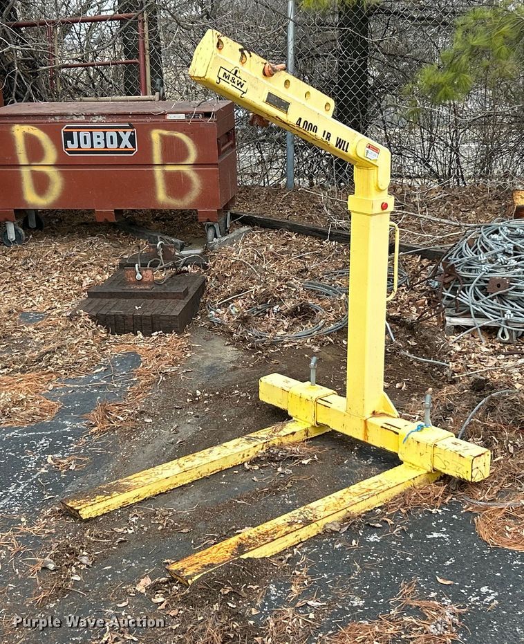 image for item ET6836 M&W pallet lift