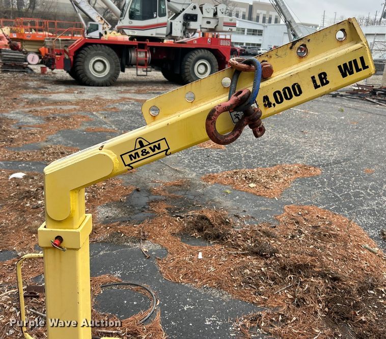 image for item ET6836 M&W pallet lift