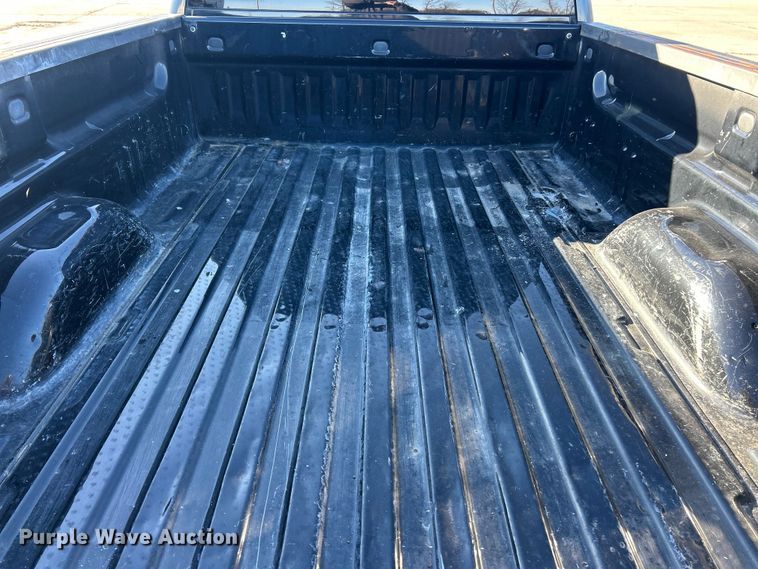 image for item ET6884 2014 GMC Sierra 1500 pickup truck