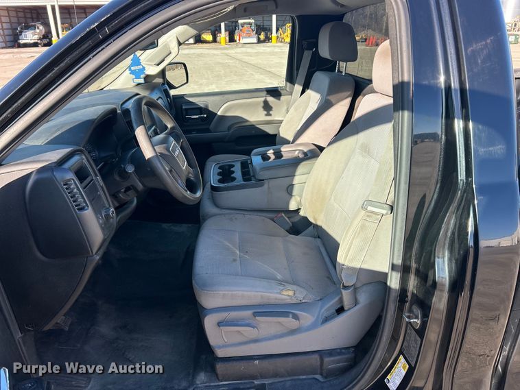 image for item ET6884 2014 GMC Sierra 1500 pickup truck