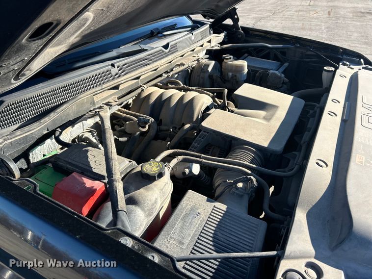 image for item ET6884 2014 GMC Sierra 1500 pickup truck