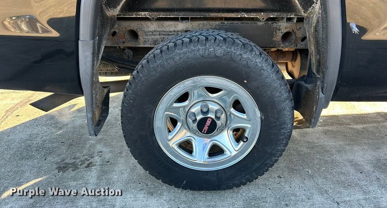 image for item ET6884 2014 GMC Sierra 1500 pickup truck