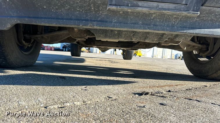 image for item ET6885 2016 GMC Sierra 2500HD Ext. Cab pickup truck