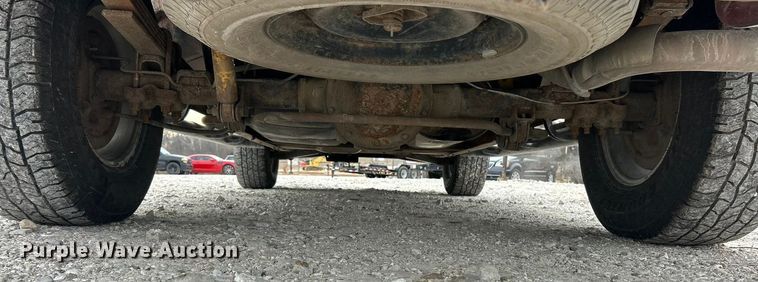 image for item ET6908 2000 Chevrolet Tahoe SUV