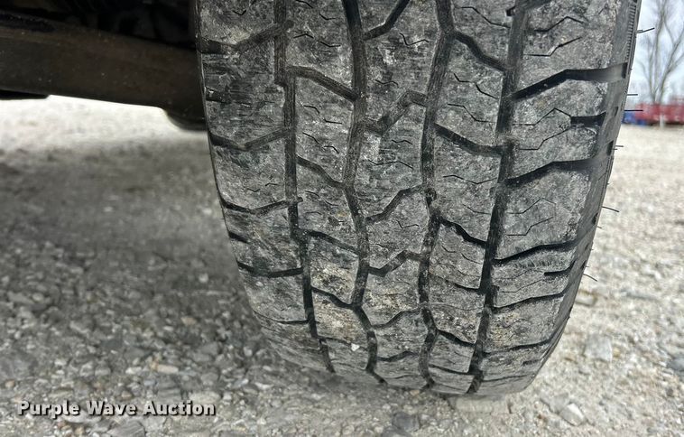 image for item ET6908 2000 Chevrolet Tahoe SUV