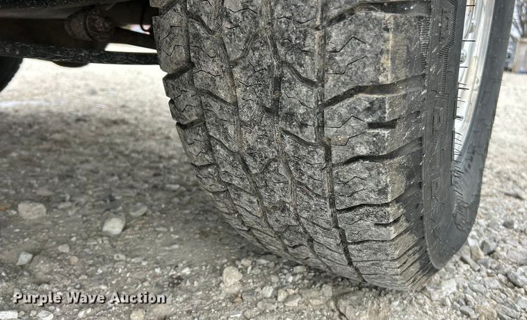 image for item ET6908 2000 Chevrolet Tahoe SUV