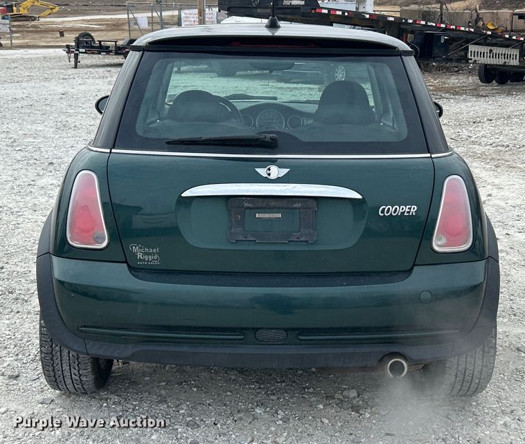 image for item ET6909 2005 Mini Cooper 