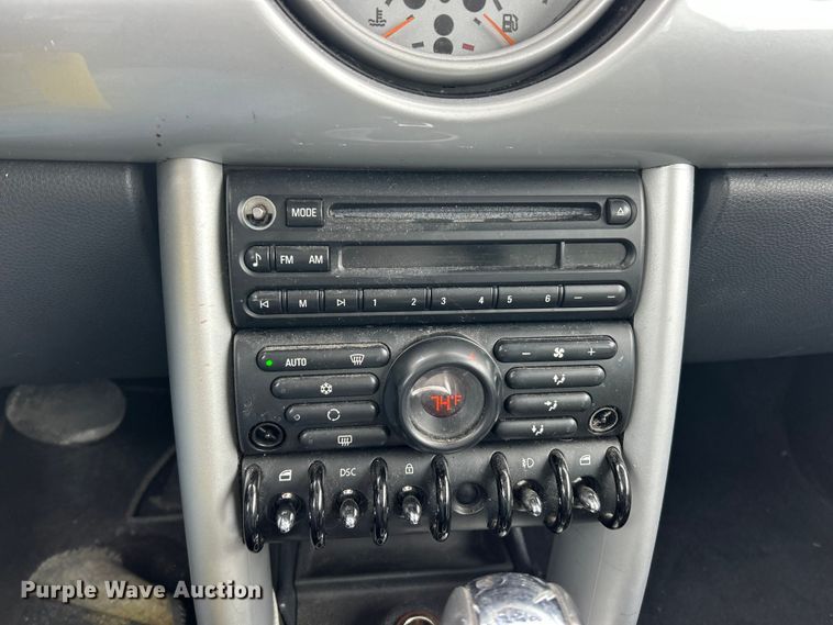 image for item ET6909 2005 Mini Cooper 