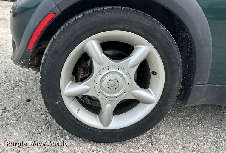 image for item ET6909 2005 Mini Cooper 