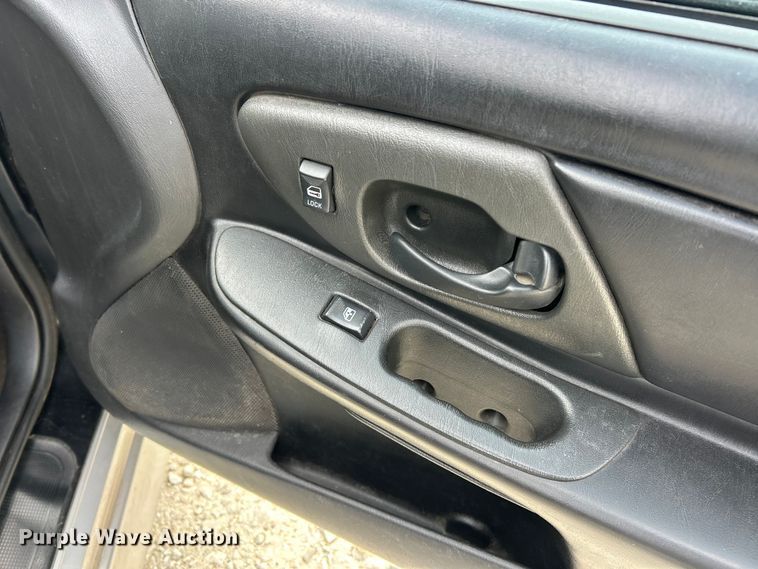 image for item ET6910 2005 Chevrolet Monte Carlo SS 