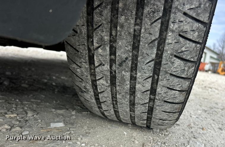 image for item ET6911 2014 Chrysler Town And Country van