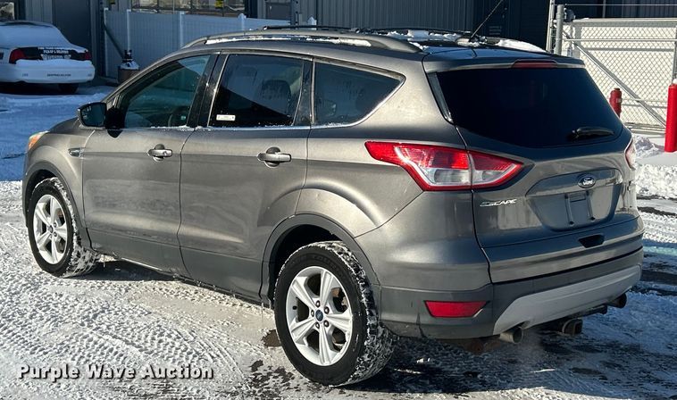 image for item ET6913 2013 Ford Escape SE SUV