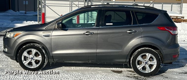 image for item ET6913 2013 Ford Escape SE SUV