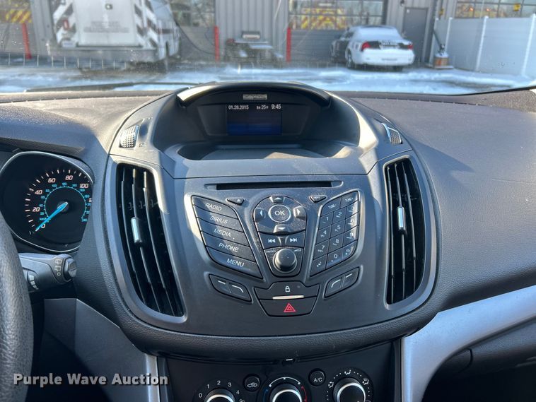 image for item ET6913 2013 Ford Escape SE SUV