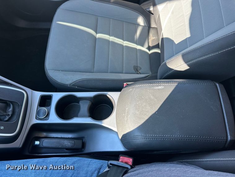 image for item ET6913 2013 Ford Escape SE SUV