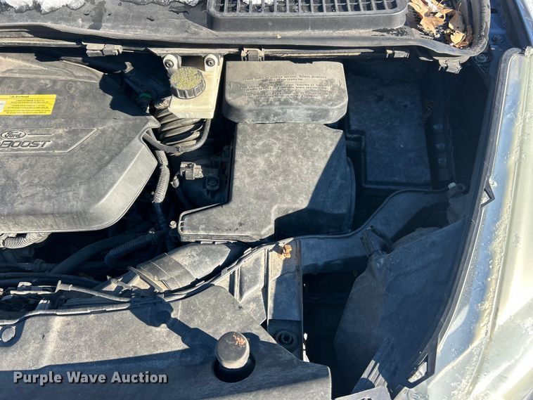 image for item ET6913 2013 Ford Escape SE SUV