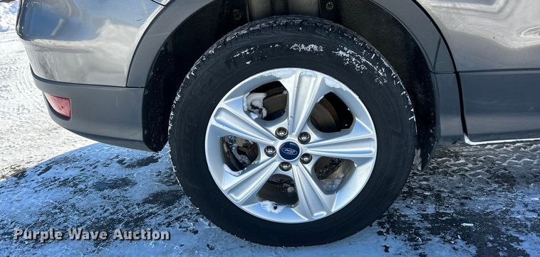 image for item ET6913 2013 Ford Escape SE SUV