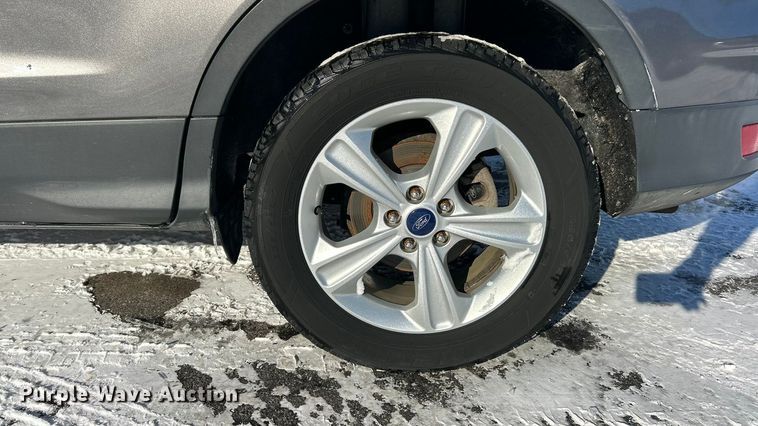 image for item ET6913 2013 Ford Escape SE SUV