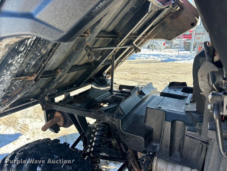 image for item ET6934 2016 Honda Pioneer 1000 utility vehicle